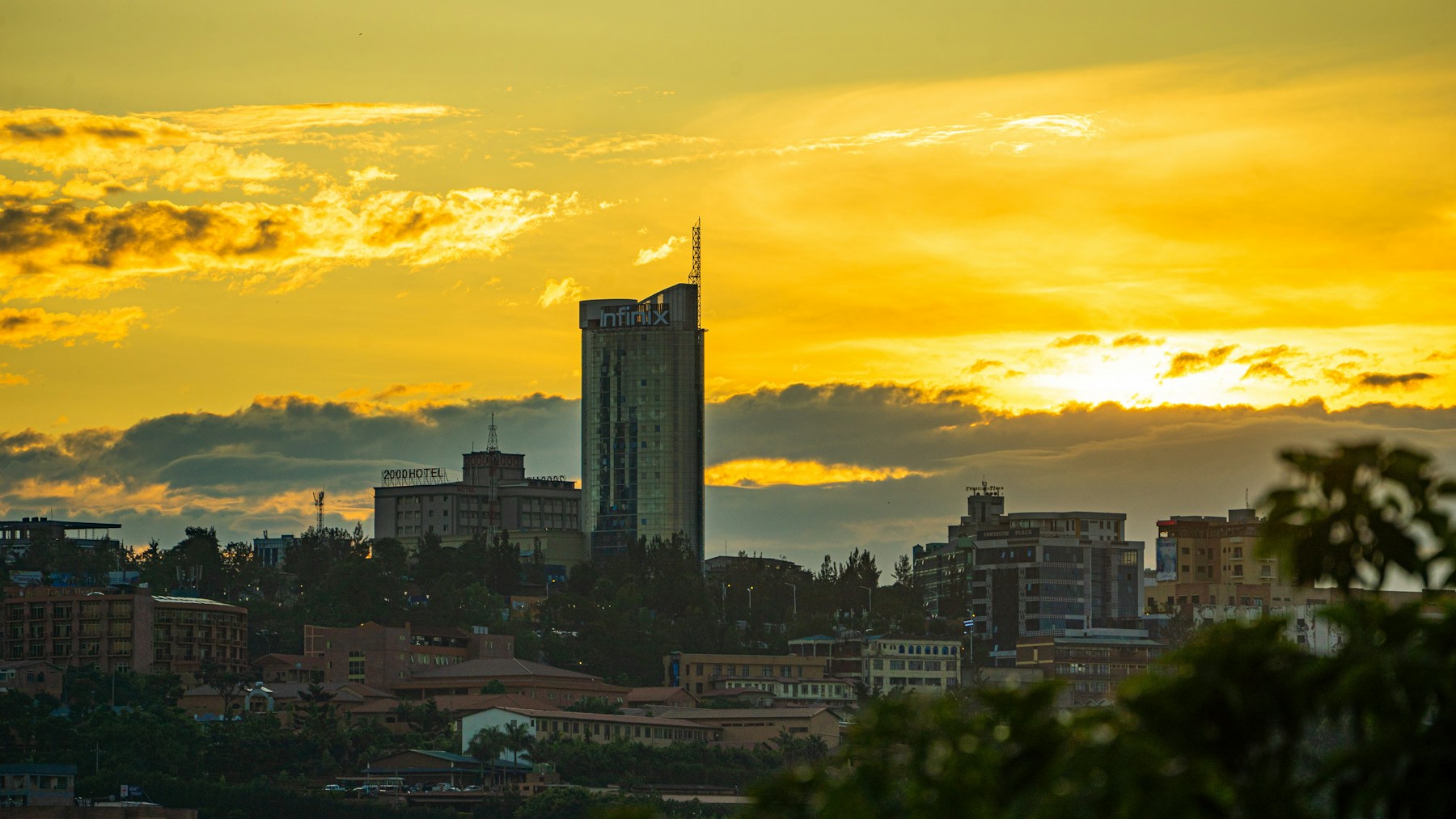 05 Days Rwanda Gorilla Trekking Safari
